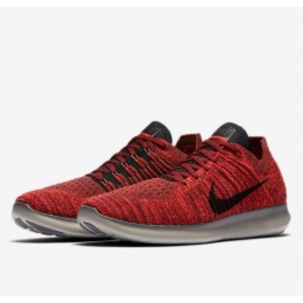 🔥 Men’s Nike Free Flyknit 🔥